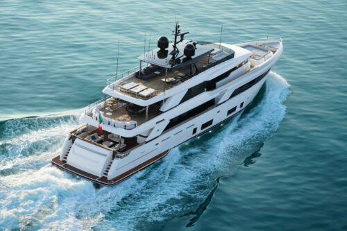CustomLine_Navetta42Projectext_9784