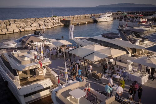 Yacht-3