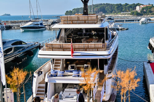 MY_NAVETTA30-0124