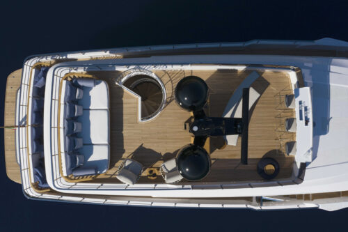 CustomLineNavetta30NewSundeck_0003_47893
