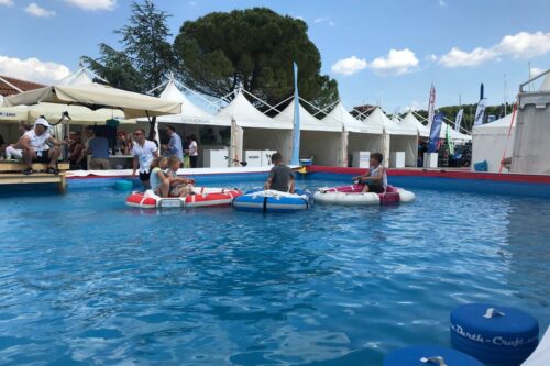 33850867_398012314014624_2056183887511420928_n