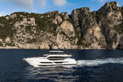 FerrettiYachts860NewCruising_0006_61238