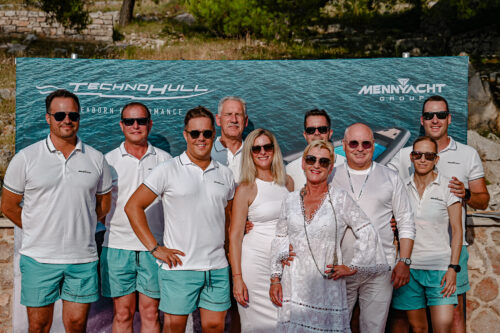 MENNYACHT_TECHNOHULL_CONFIDENTIAL-0071