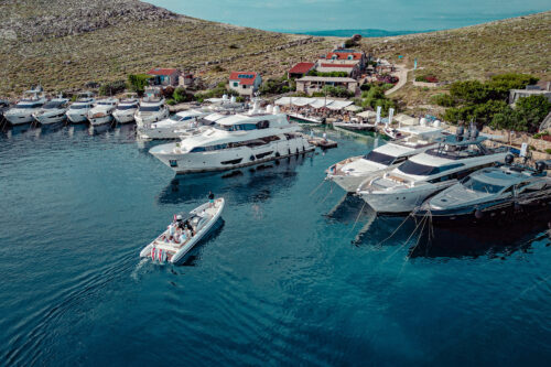 MENNYACHT_TECHNOHULL_CONFIDENTIAL-0235
