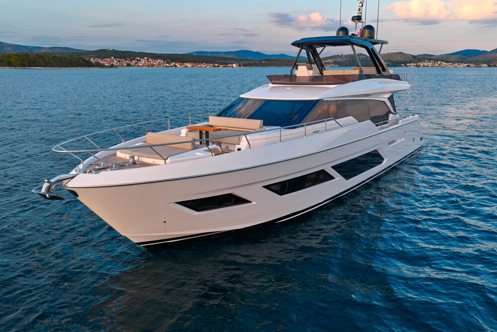 Ferretti Yachts 720 „WE2” - Wyróżniony 