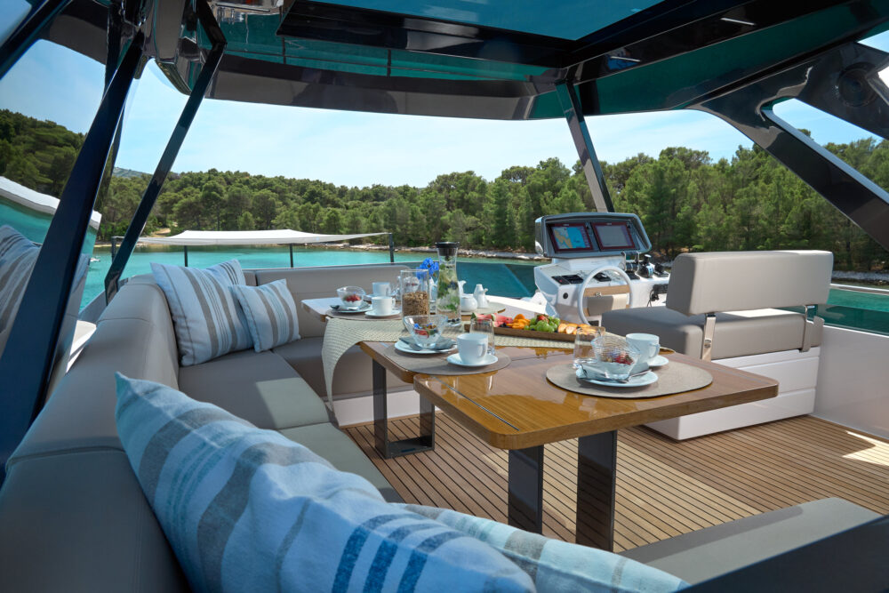 Ferretti Yachts 720 „WE2” - Wyróżniony 