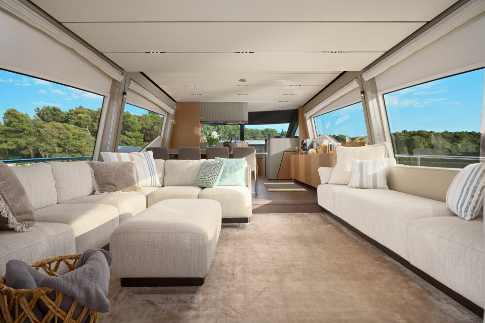 Ferretti Yachts 720 „WE2” - Wyróżniony 