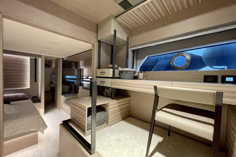 Ferretti Yachts 670 “POSH” - Interior 