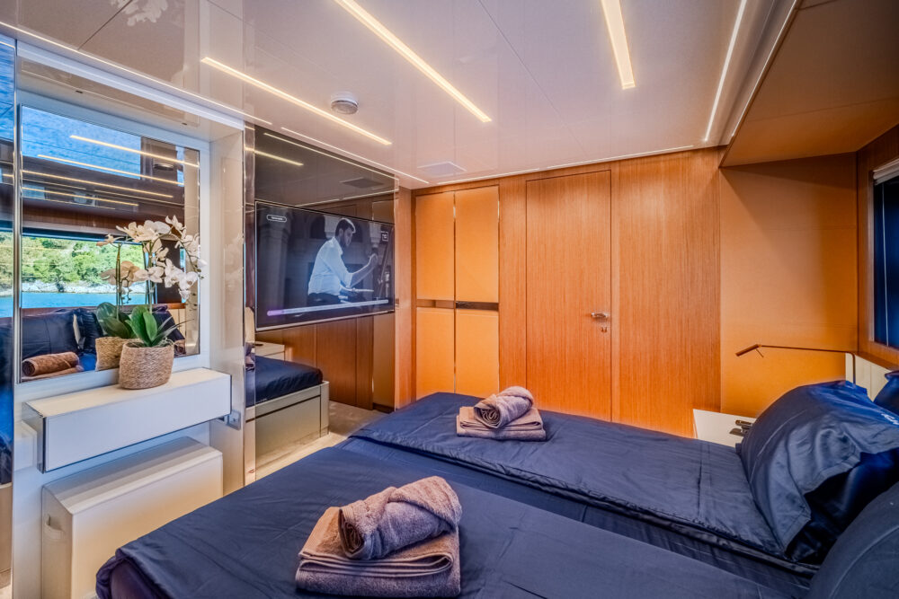 Riva 100 Corsaro „NO STRESS 888“ - Představovat 