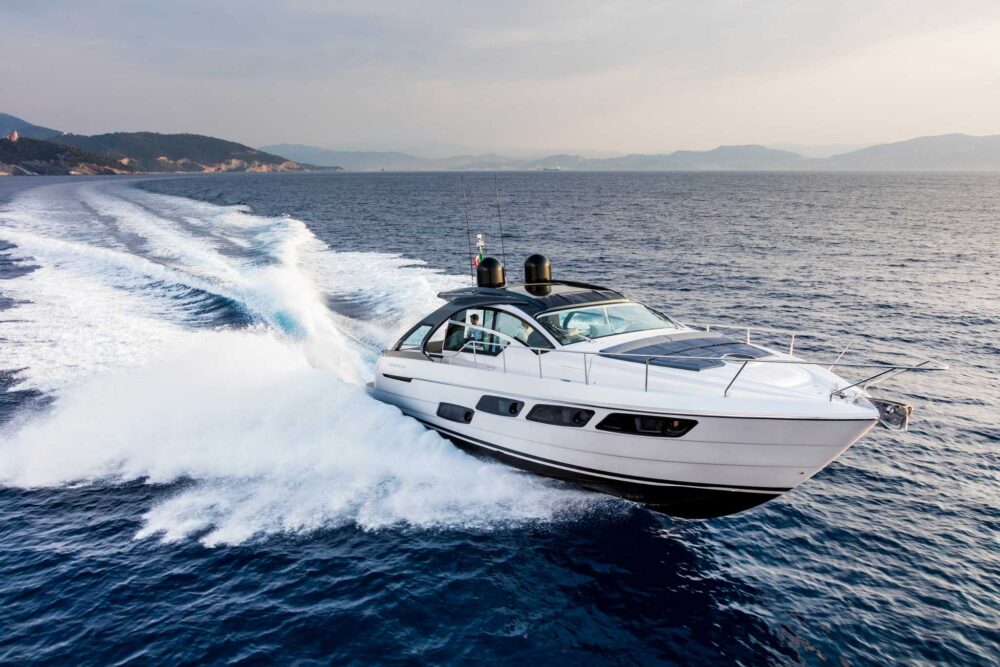 Pershing 5X - Exteriror - Pershing 5X
