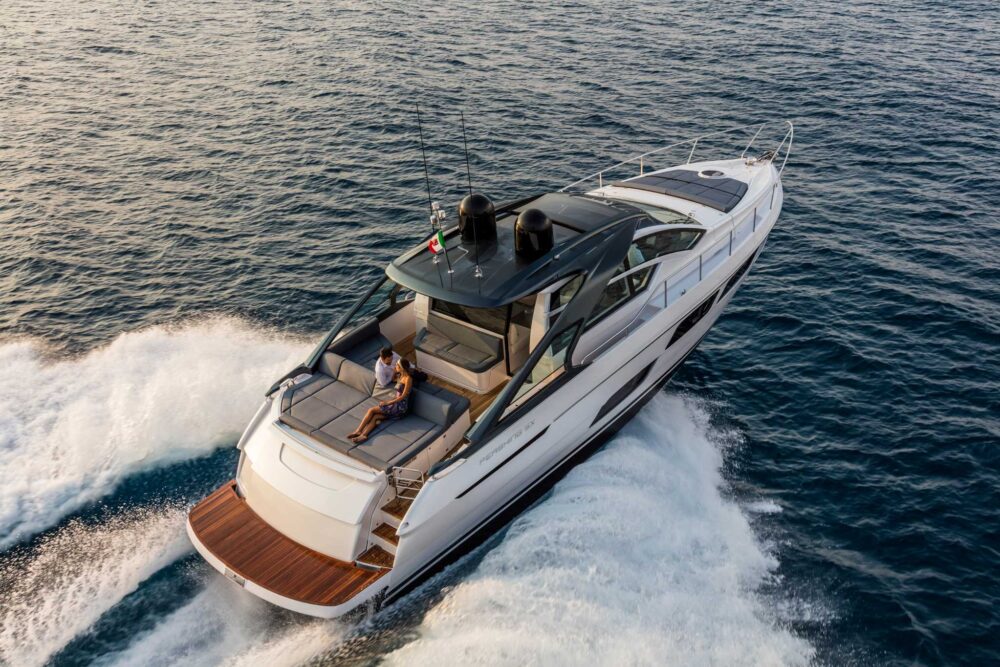 Pershing 5X - Exteriror - Pershing 5X