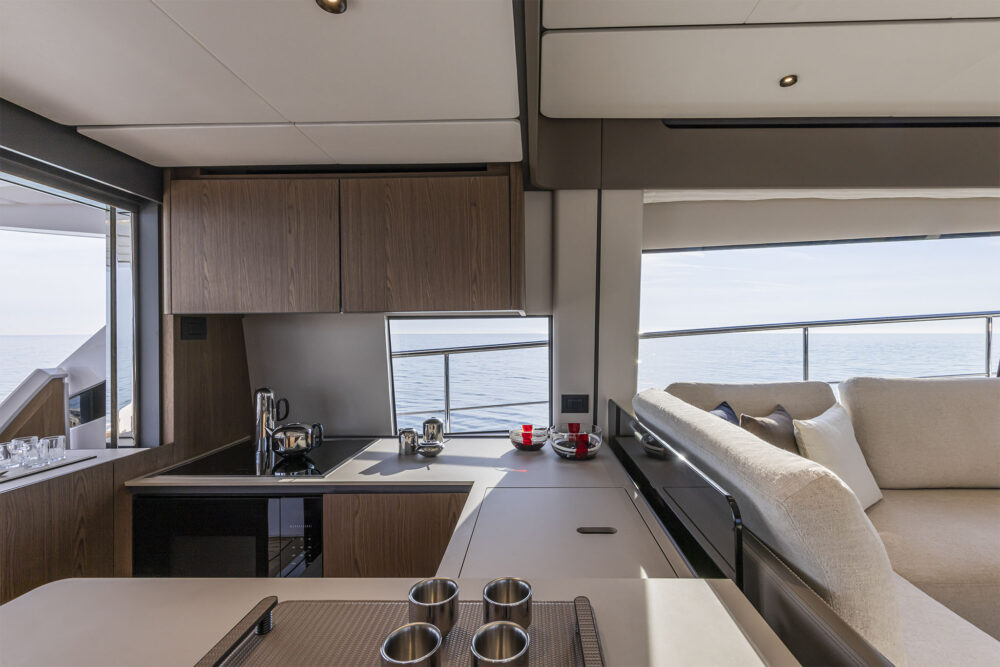 Ferretti Yachts 580 - Interior - Ferretti Yachts 580