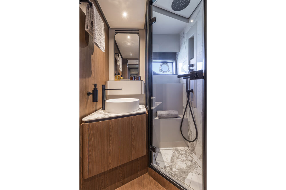 Ferretti Yachts 580 - Interior - Ferretti Yachts 580