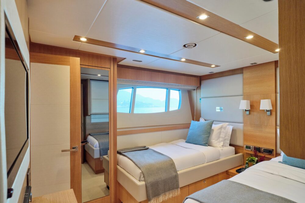 Sunseeker 115 Sport Yacht “MAKANI II” - Featured 