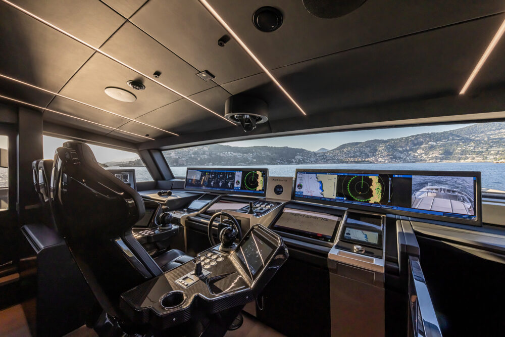 Pershing GTX116 - Interior - Pershing GTX116