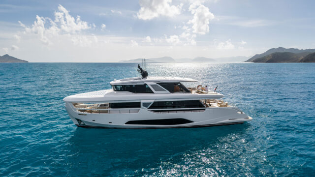 Ferretti Yachts INFYNITO 90 - 74878