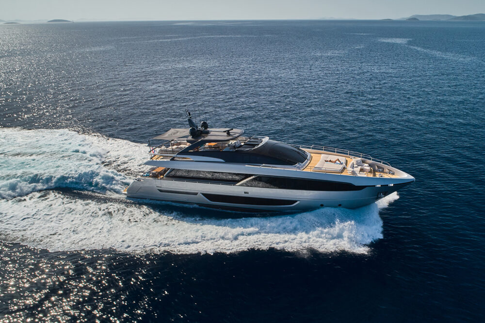 RIVA 100 Corsaro “NIKITA” - Featured 