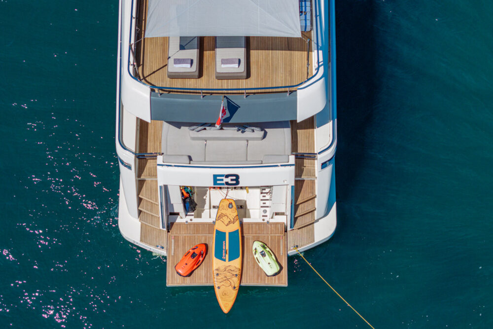 Ferretti Yachts 850 “E3” - In primo piano 