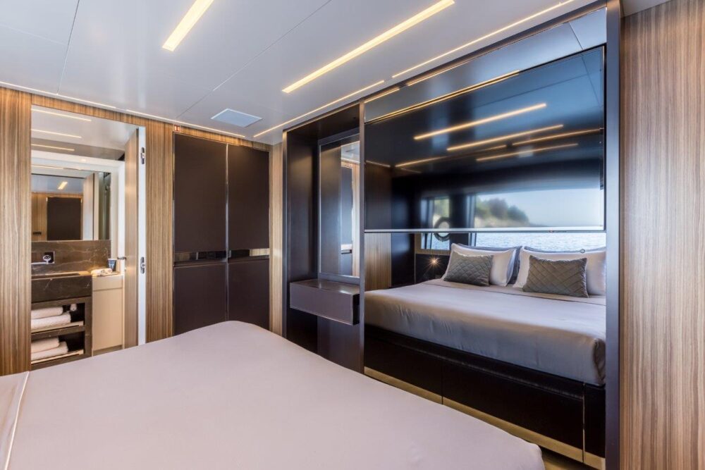 Riva 100 Corsaro “YOYITA II” - Featured 