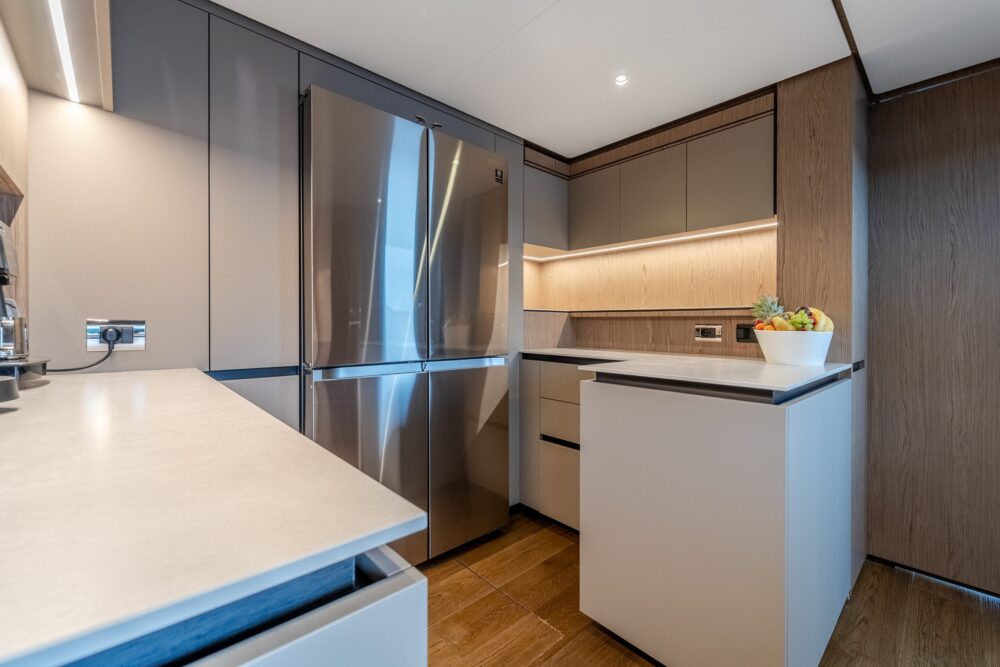 Ferretti Yachts 1000 „ISOTTA” - Wnętrze  Ferretti Yachts 1000 „ISOTTA” - Wnętrze