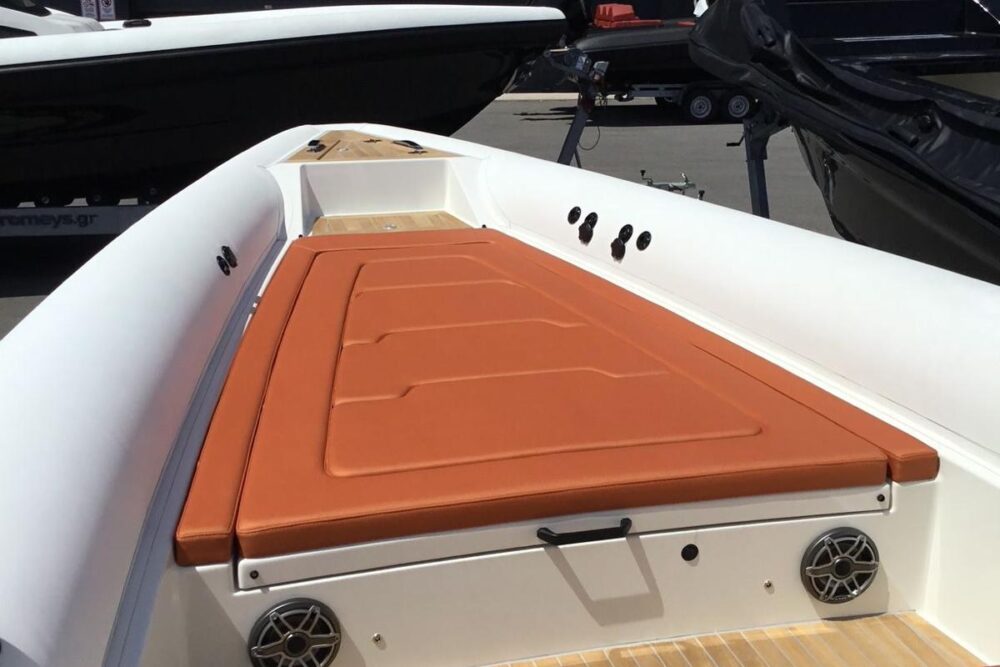 Technohull 38 Grand Sport - Zewnętrzny 