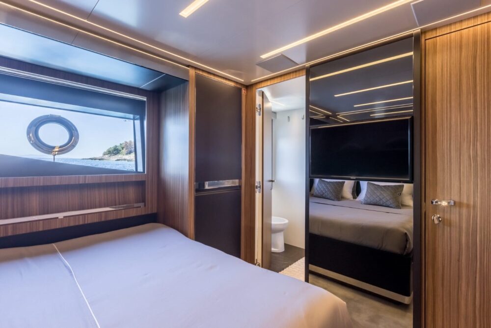 Riva 100 Corsaro “YOYITA II” - Interior  Riva 100 Corsaro “YOYITA II” - Interior