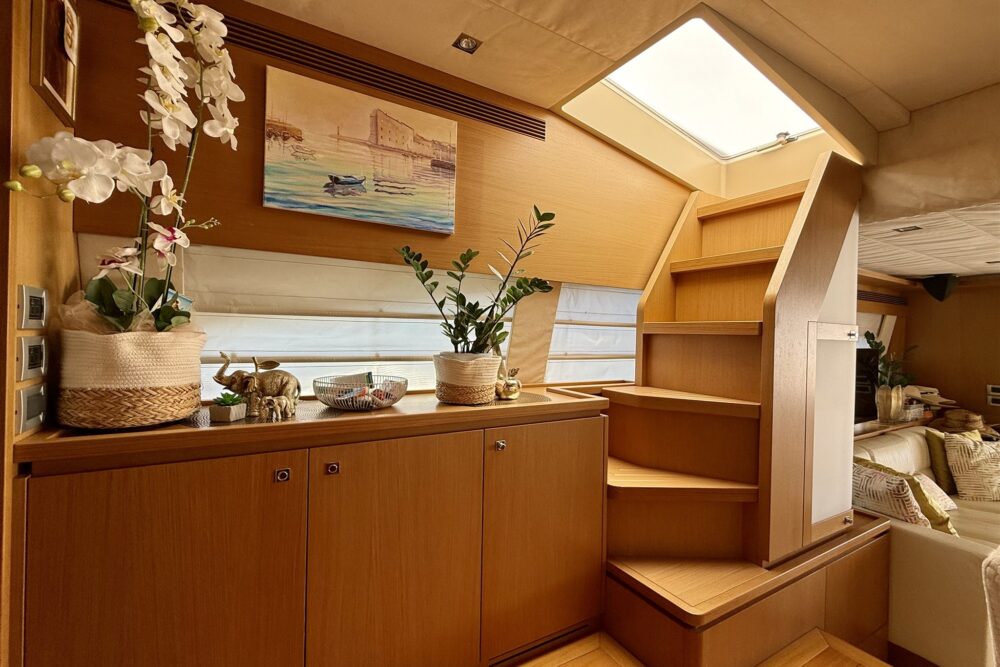 Ferretti Yachts Ferretti 780 “ALGIEDI” - Interior  Ferretti Yachts Ferretti 780 “ALGIEDI” - Interior