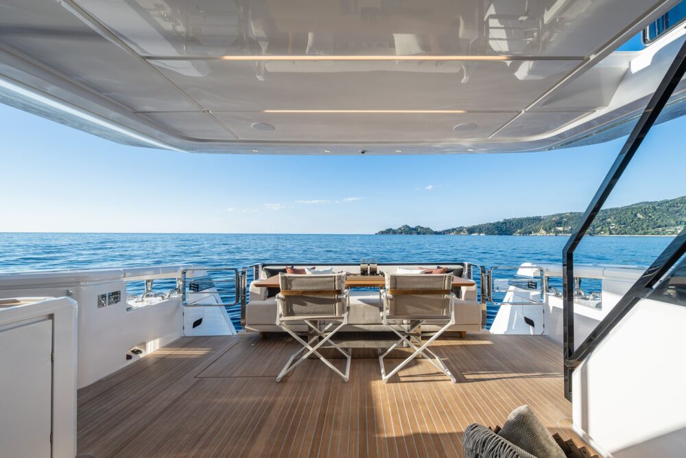 Ferretti Yachts 800 New - Внешний вид - Ferretti Yachts 800 New