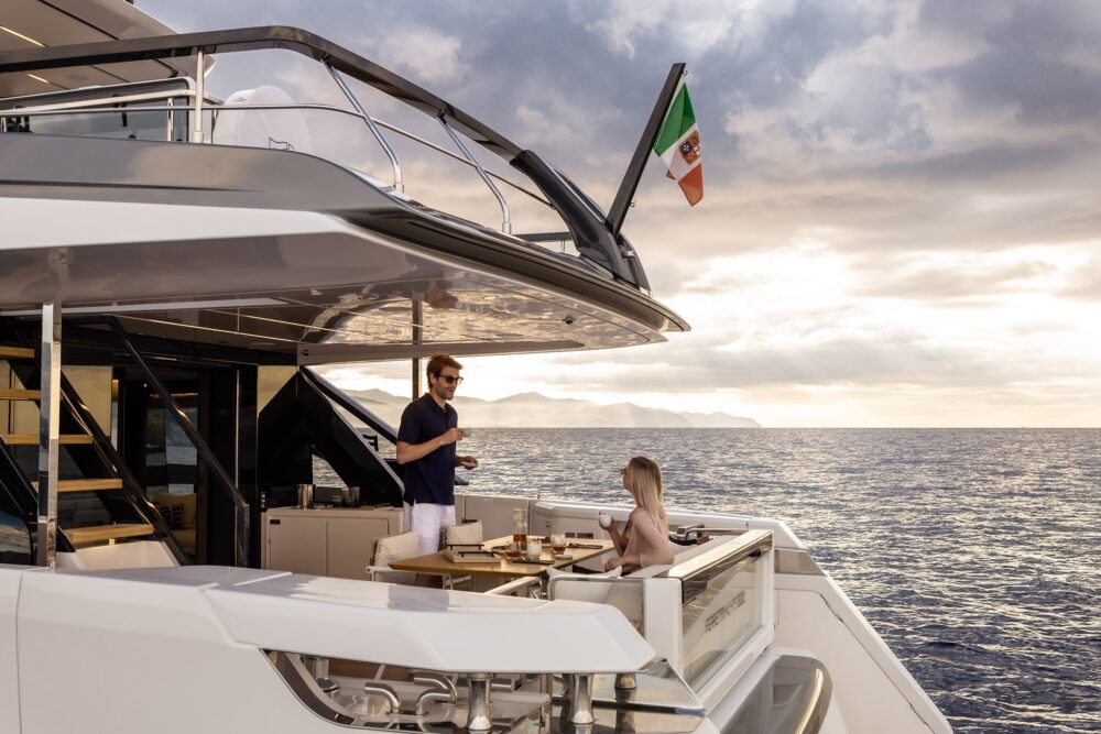 Ferretti Yachts 800 New - Внешний вид - Ferretti Yachts 800 New