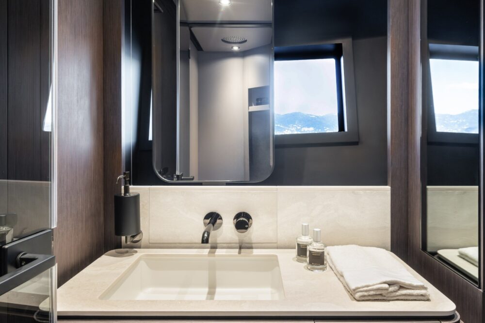 Ferretti Yachts 800 New - Интерьер - Ferretti Yachts 800 New