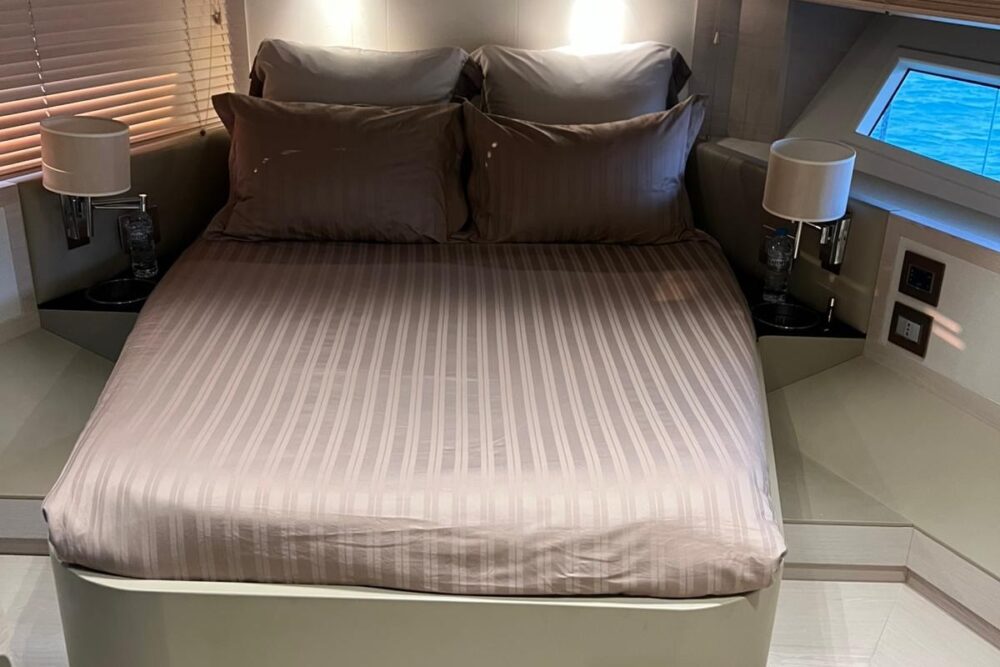 Azimut 80 „STRATUS“ - Interiér 