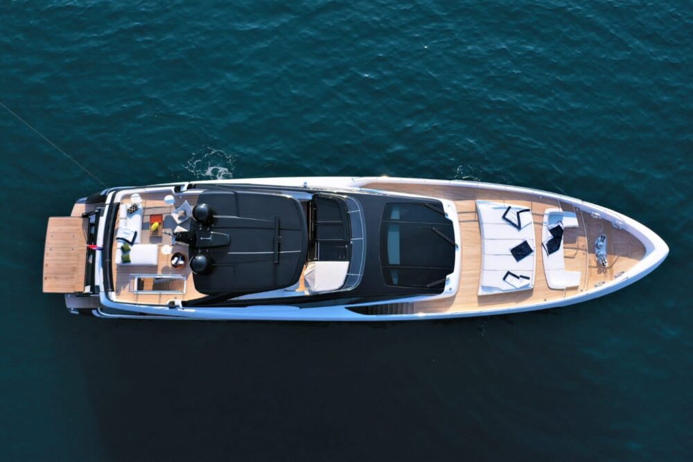 Riva 100 Corsaro „RUŽARIJA“ - Exteriér 