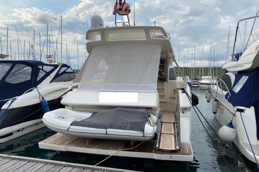 Ferretti Yachts Ferretti 550 - Exterior 