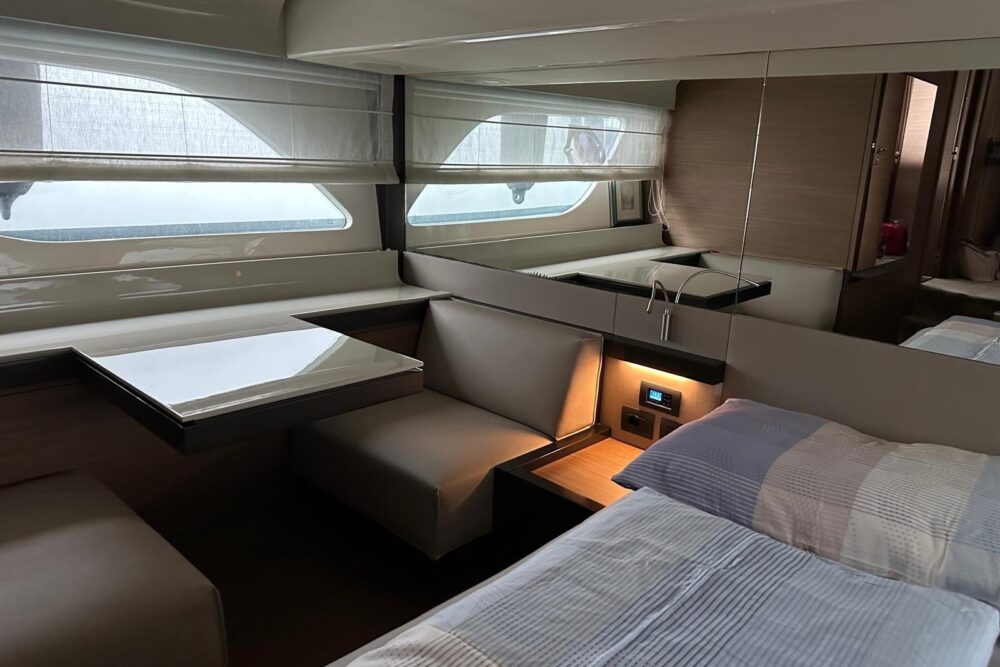 Ferretti Yachts Ferretti 550 - Interior 