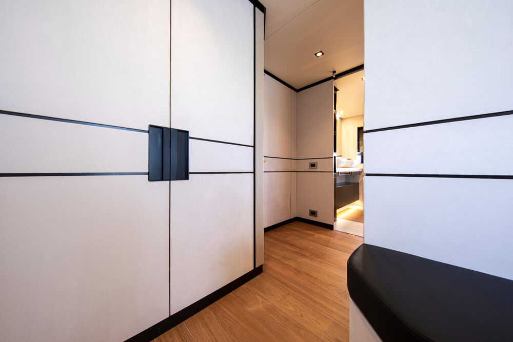 Wally wallywhy200 - Интерьер - Wally wallywhy200