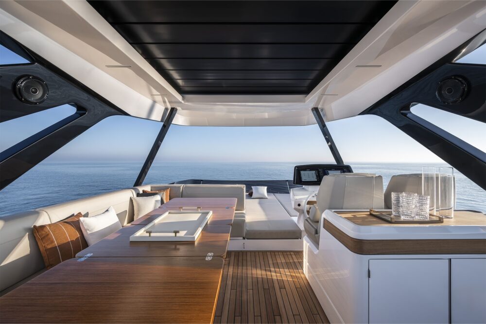 Ferretti Yachts 720 New - Внешний вид - Ferretti Yachts 720 New