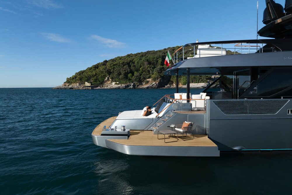 Riva 112′ Dolcevita Super New - Внешний вид - Riva 112' Dolcevita Super New