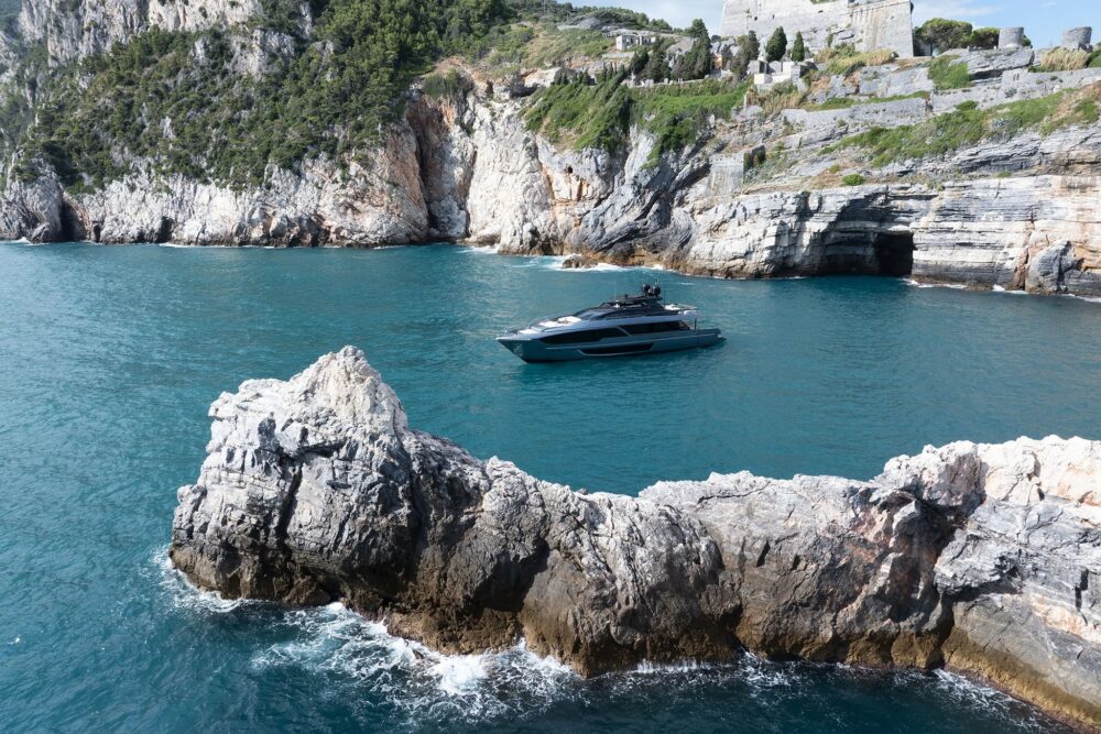 Riva 112′ Dolcevita Super New - Внешний вид - Riva 112' Dolcevita Super New