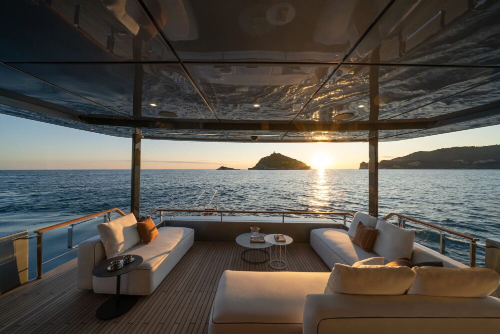 Riva 112′ Dolcevita Super New - Внешний вид - Riva 112' Dolcevita Super New