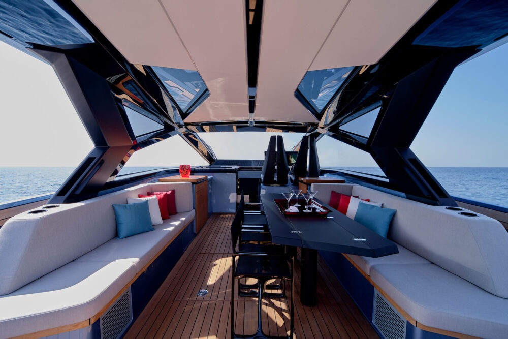 Wally wallypower58 - Wnętrze - Wally wallypower58