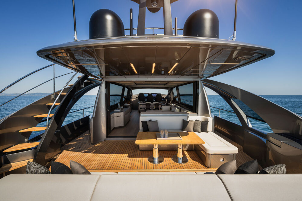 Pershing 8X - Внешний вид - Pershing 8X