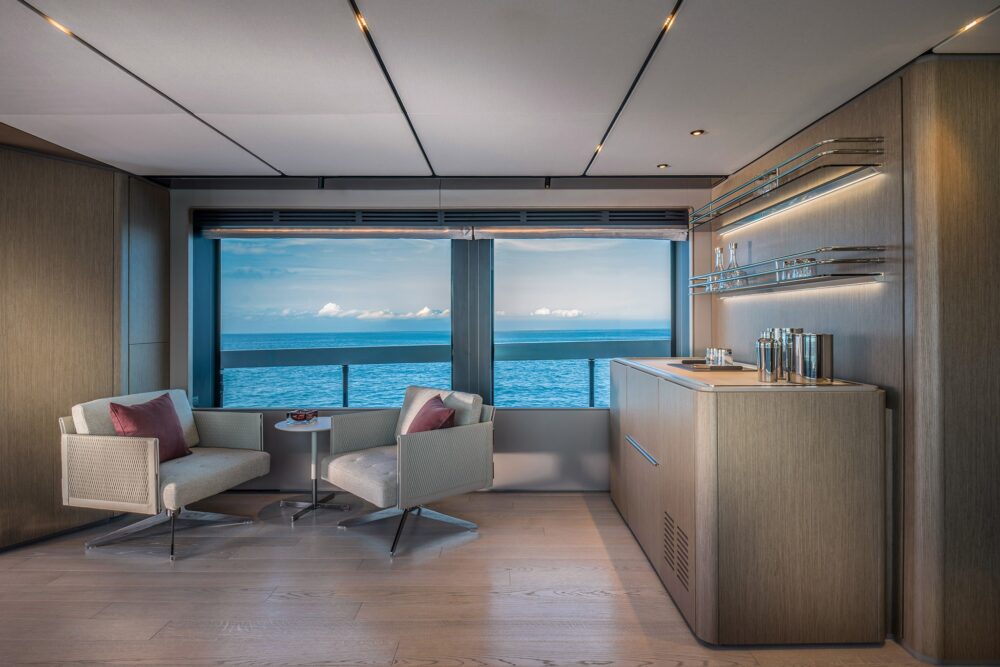 Ferretti Yachts INFYNITO 90 - Интерьер - Ferretti Yachts INFYNITO 90