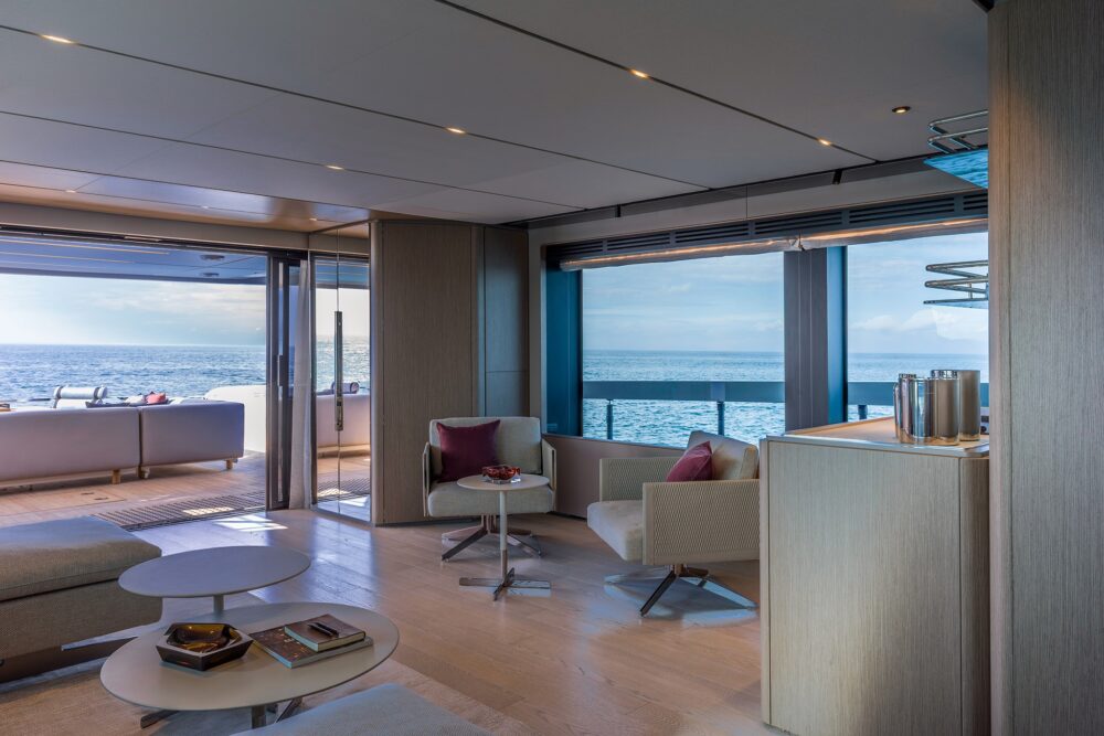 Ferretti Yachts INFYNITO 90 - Интерьер - Ferretti Yachts INFYNITO 90