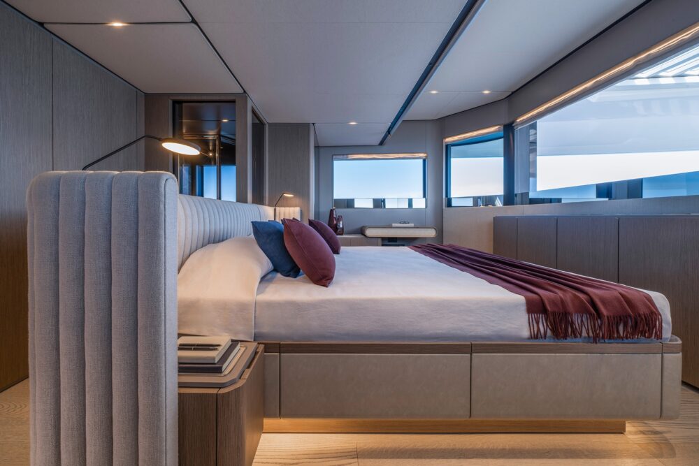 Ferretti Yachts INFYNITO 90 - Интерьер - Ferretti Yachts INFYNITO 90