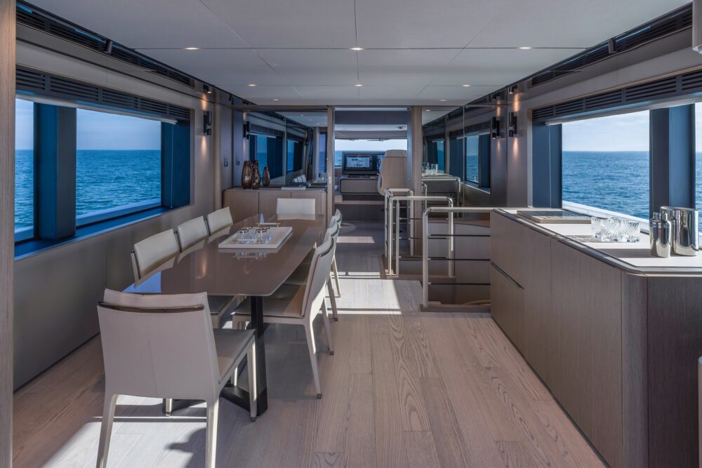 Ferretti Yachts INFYNITO 90 - Интерьер - Ferretti Yachts INFYNITO 90