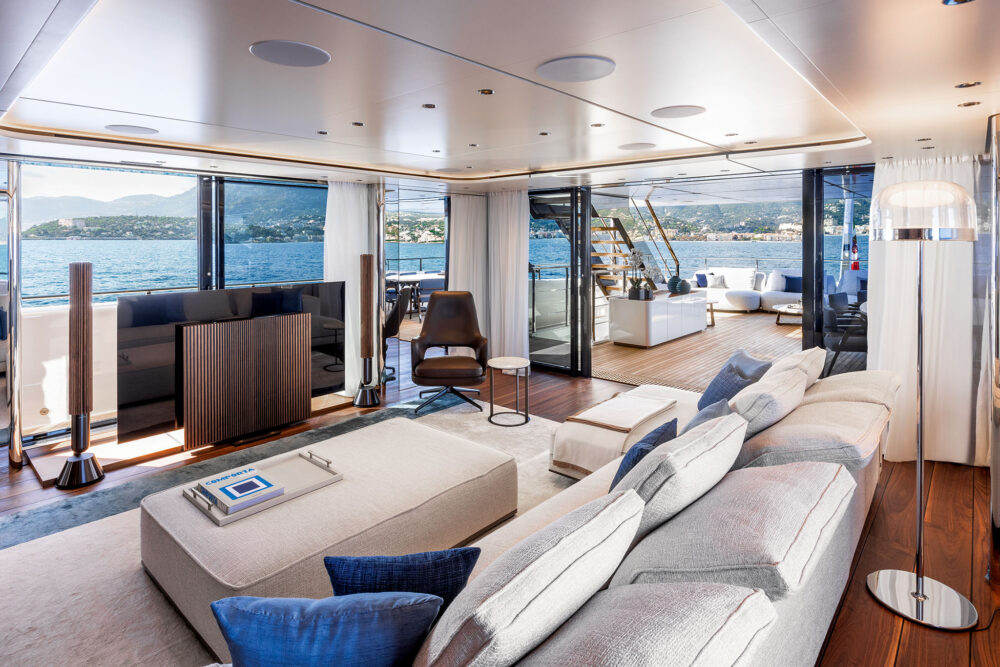 Custom Line 50 (ALUMINIUM) - Wnętrze 