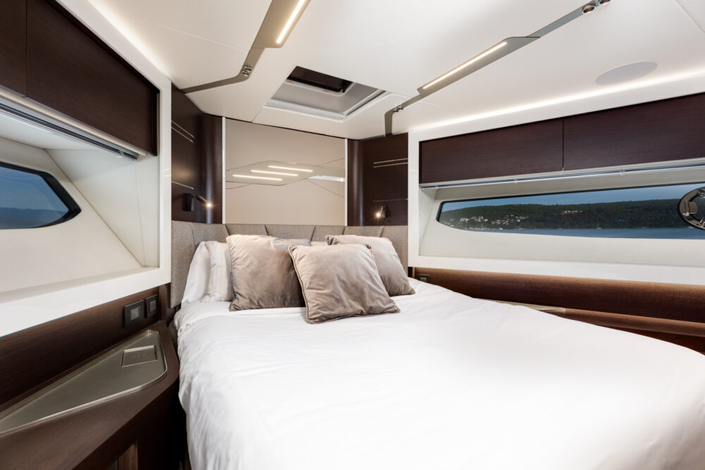 Sunseeker 65 Sport ˝X2˝ - Featured 