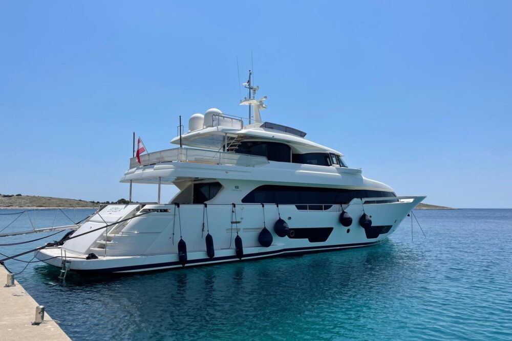 Custom Line Navetta 28 „ESTELLA III“ - Exteriér 
