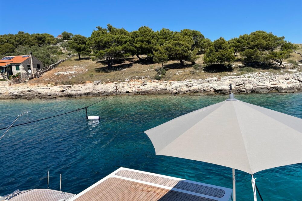 Custom Line Navetta 28 „ESTELLA III“ - Exteriér 