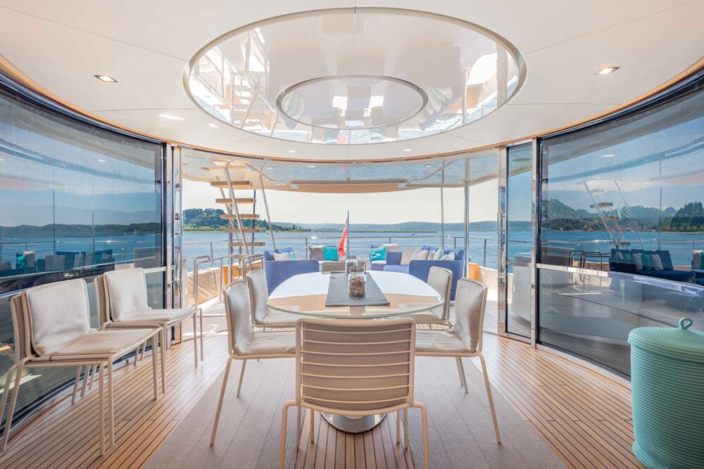 Custom Line Navetta 28 „ESTELLA III“ - Exteriér 